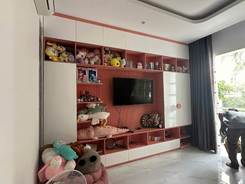 Mẫu nhà thiết kế nội thất tinh tế, sang trọng, hiện đại